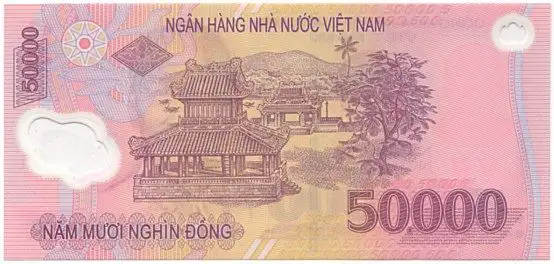 Hình ảnh mơ thấy tờ 50 nghìn, biểu tượng của sự tài lộc và may mắn.
