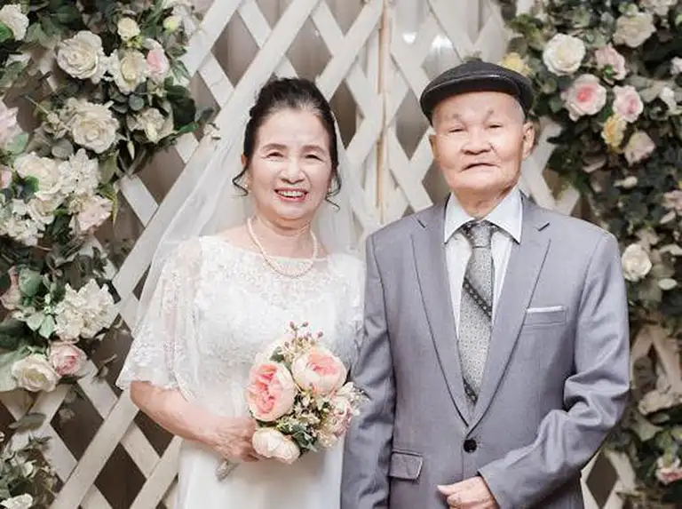 Đám cưới vàng là bao nhiêu năm? Ý nghĩa và cách tổ chức kỷ niệm