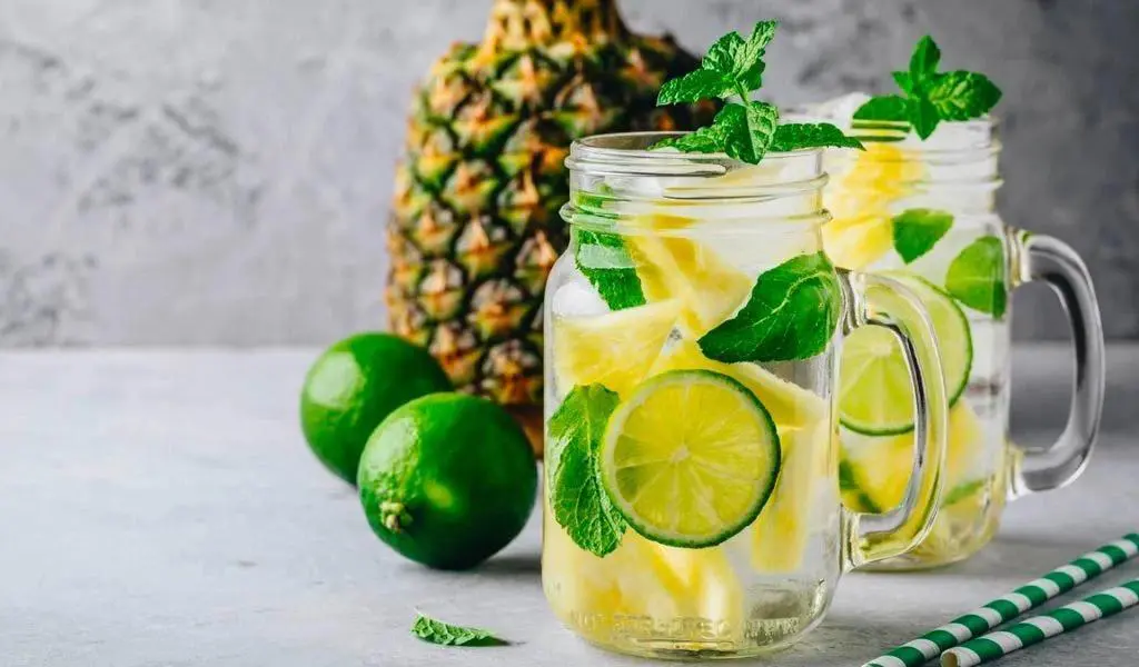 Cách làm nước detox giải nhiệt mùa hè bạn nên thử