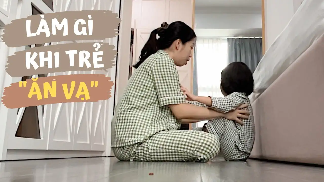 Làm gì khi trẻ giận dữ khóc ăn vạ: Cách xử trí thông minh của ba mẹ